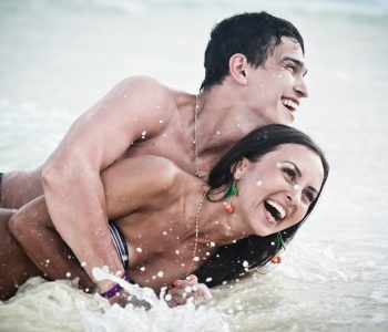 Playaloves.me Couple Portraits Cancun Mexico