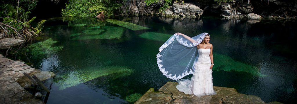 Playaloves.me Trash the Dress Riviera Maya Mexico